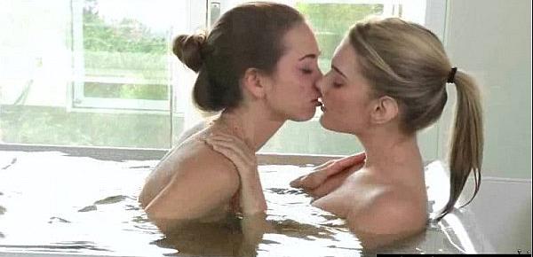  (Riley Reid & Kenna James) Girl On Girl In Hot Lesbians Sex Scene vid-18